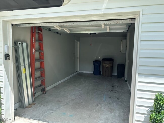 Building Photo - 9191 Aegean Cir