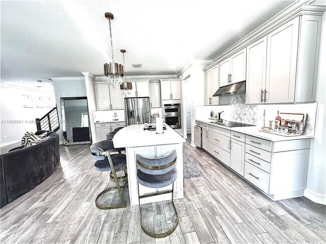 Building Photo - 4022 Large Leaf Ln