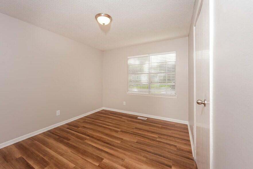 Building Photo - 6554 Telia Dr