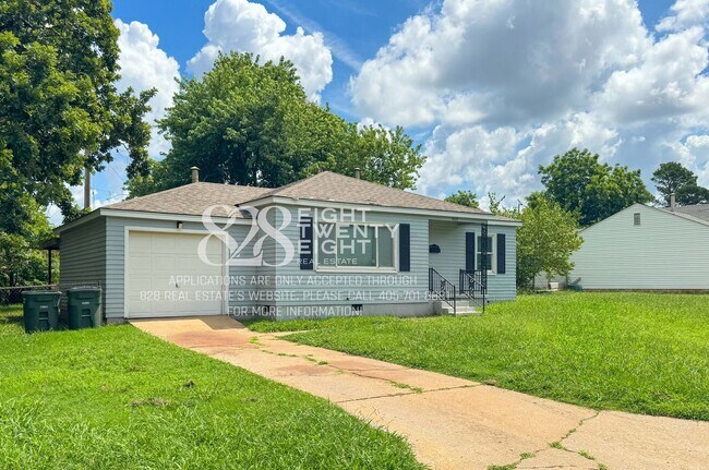 Building Photo - '4015 SE 27th Street