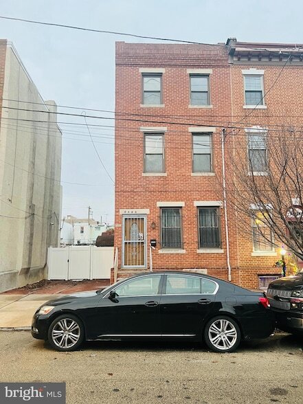 Building Photo - 2623 E Norris St