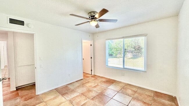 Building Photo - Beautiful Updating throughout Home!  Kitch...