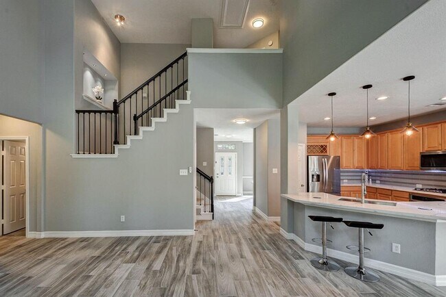 Building Photo - 182 N Millport Cir