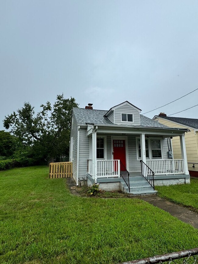 Building Photo - 2 bed house Rva North Side! PET FRIENDLY, ...