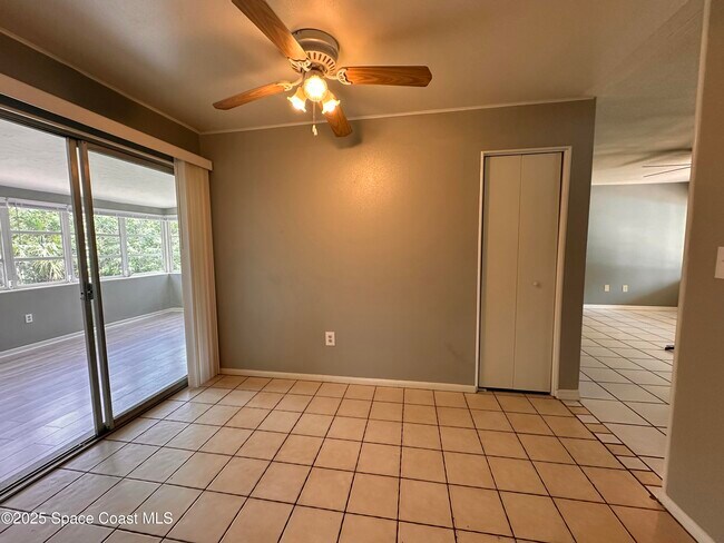 Building Photo - 2542 Leewood Blvd