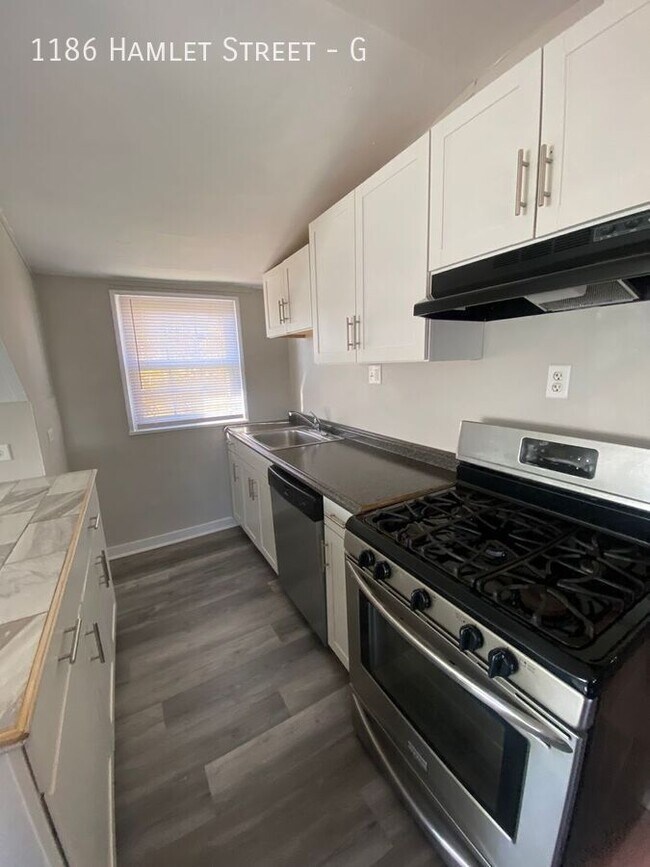 Building Photo - Spacious One Bed in Downtown Columbus