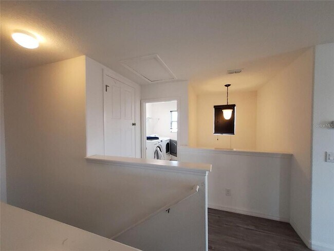 Building Photo - 355 Granada Blvd