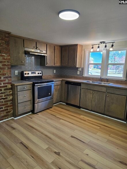 Building Photo - 1150 Ramblin Rd