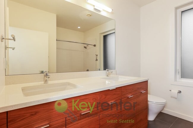 Building Photo - Ballard Area Home with Rooftop Deck, AC, and Parking