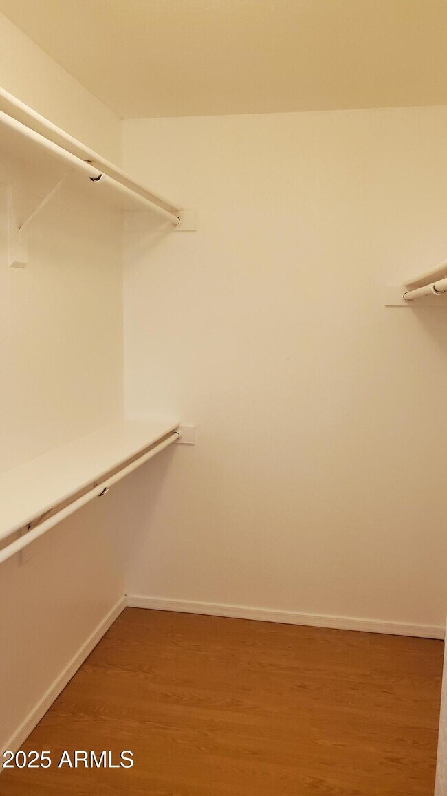 Building Photo - 8625 E Belleview Pl