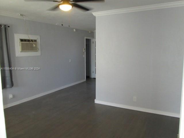 Building Photo - 2127 Wilson St