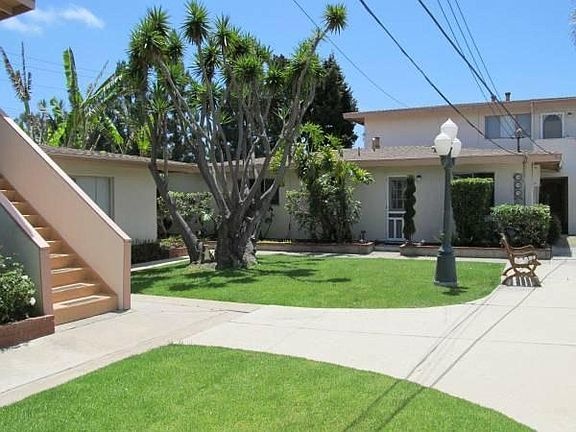 Building Photo - 2231 Canyon Dr