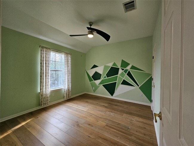 Building Photo - 2612 Zambia Dr