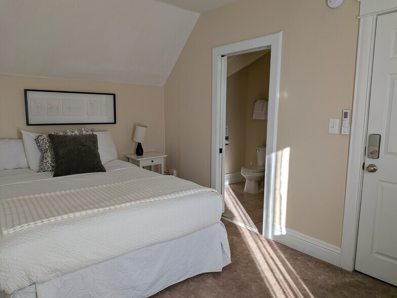 Building Photo - 250 N 100 W