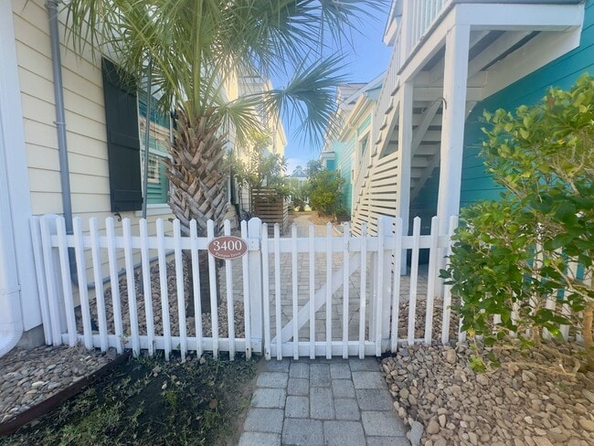 Building Photo - Luxury Rental Home in the Heart of Myrtle ...