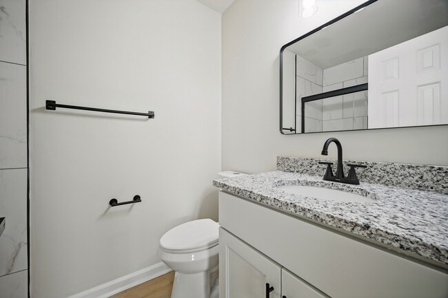 Building Photo - 5589 Campus Dr