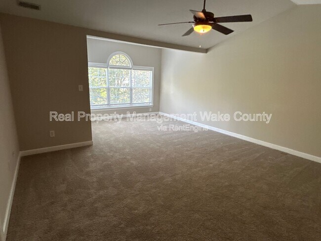 Building Photo - 1100 Kirkeenan Cir