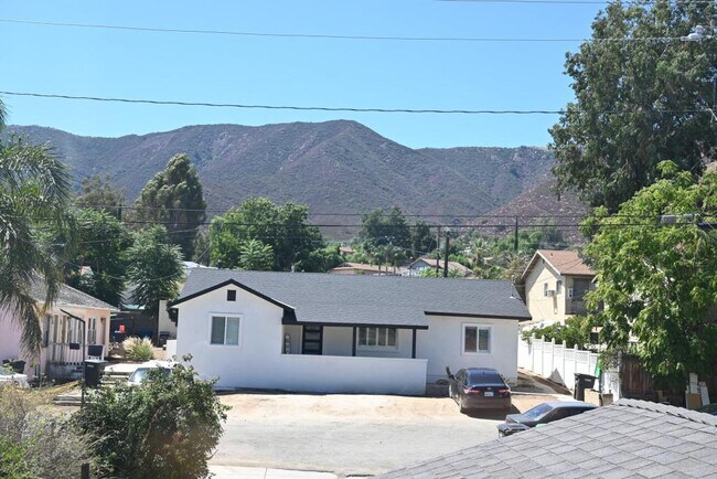 Building Photo - 17330 Curtis Ave