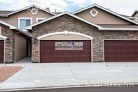 Building Photo - 748 Brambleberry Hts