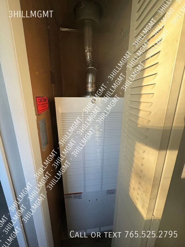 Building Photo - 22 W Kidds Mill Rd