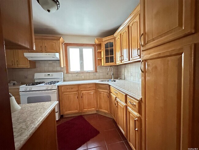 Building Photo - 89-22 133rd St