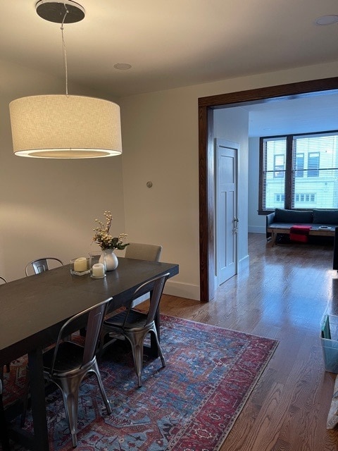 Building Photo - 418 Pleasant St