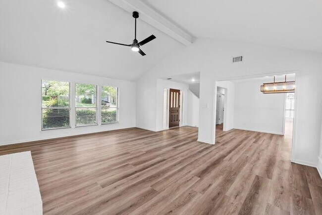 Building Photo - 6603 Whitemarsh Valley Walk