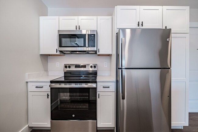 Building Photo - 5 Progress Wy