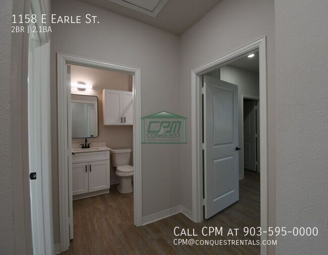 Building Photo - 1158 E Earle St