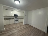 Building Photo - 2962 NW 46th St
