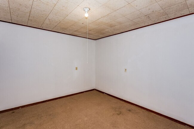 Building Photo - 4339 S Meridian Ave