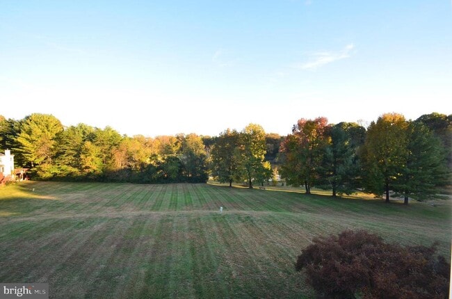 Building Photo - 5748 Lakeside Oak Ln