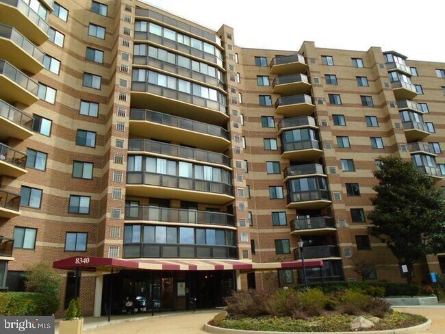 Building Photo - 8340 Greensboro Dr