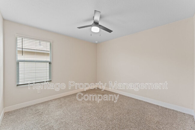 Building Photo - 1428 Redwood Crk