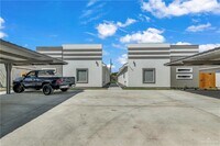 Building Photo - 1500 W Heritage Dr