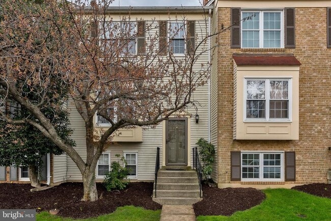 Building Photo - 734 Ivy League Ln