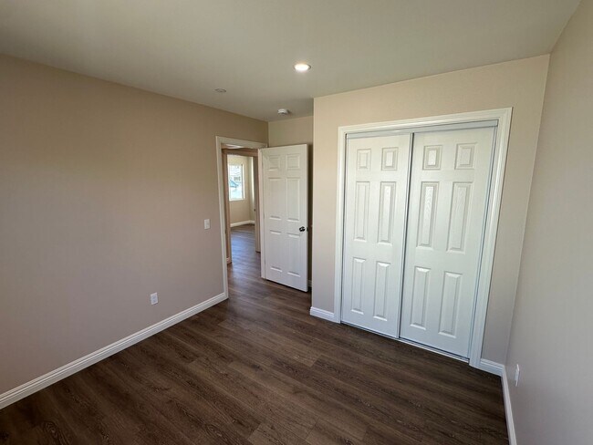 Building Photo - Newly Build 4-bedroom, 2 bath ADU!