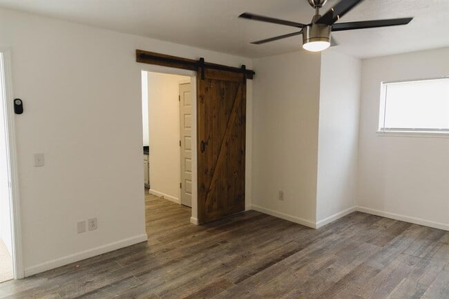 Building Photo - 3804 Summer Cloud Dr