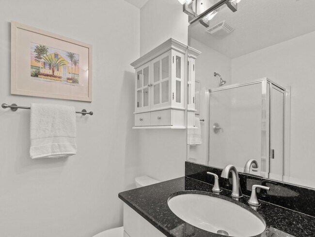Building Photo - 4949 N Hwy A1A