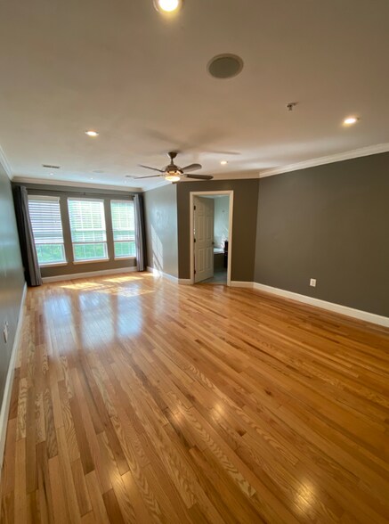 Building Photo - 3102 Gallop Way