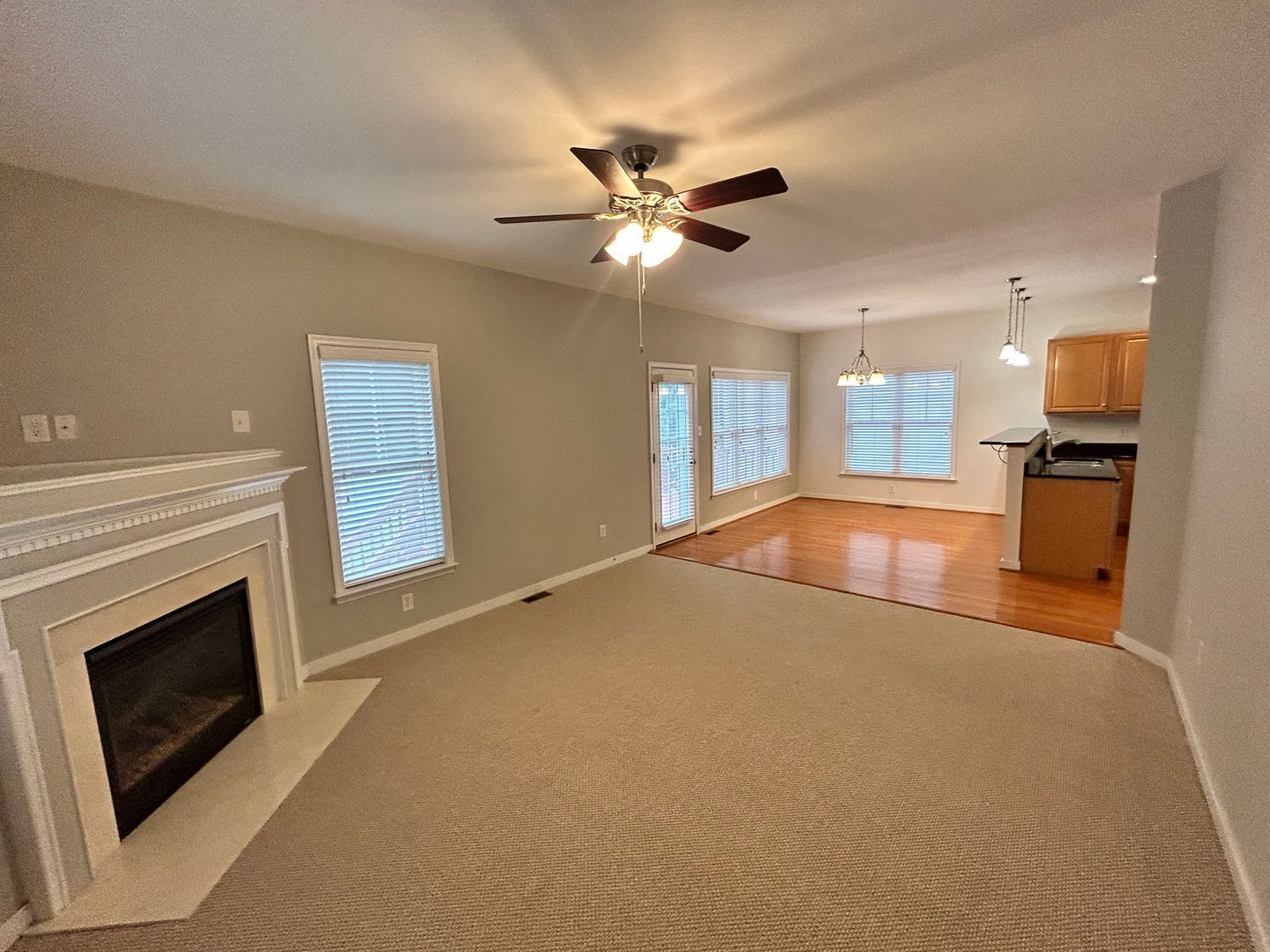 Building Photo - 956 Gorham Ct