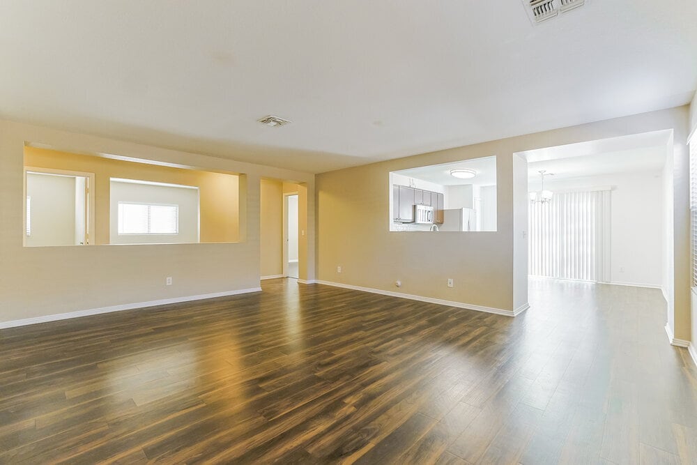 Building Photo - 8505 E Meseto Ave