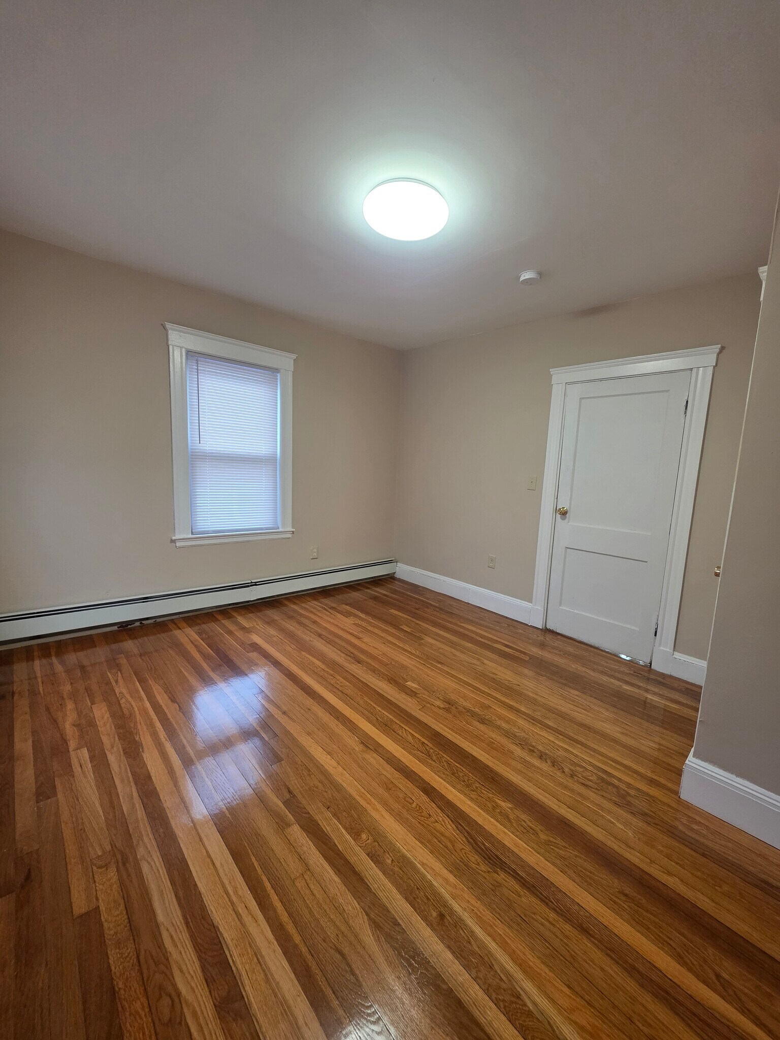 Building Photo - 14 Vera St