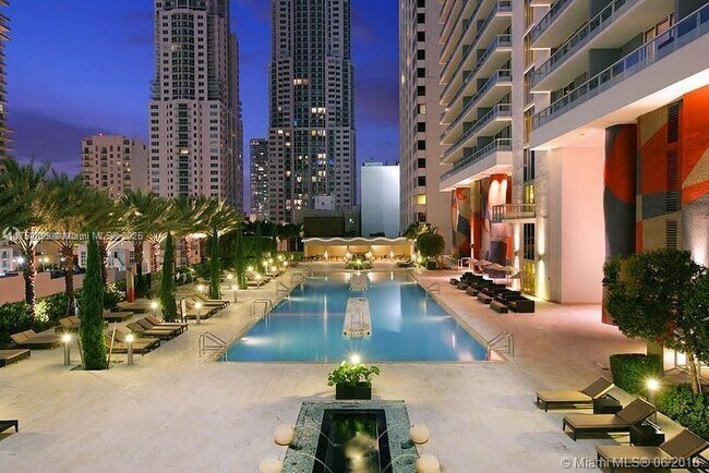 Building Photo - 50 Biscayne Blvd