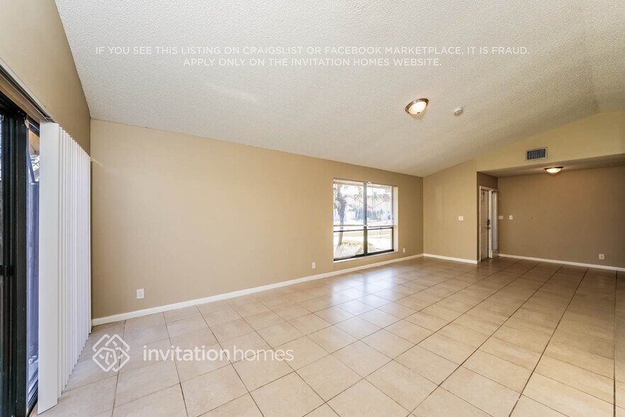 Building Photo - 7195 NW 5th Ave