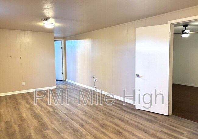 Building Photo - 6020 Kline St