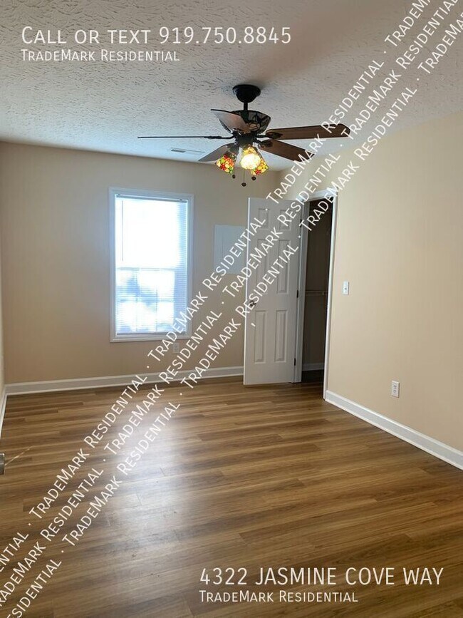 Building Photo - 4322 Jasmine Cove Way