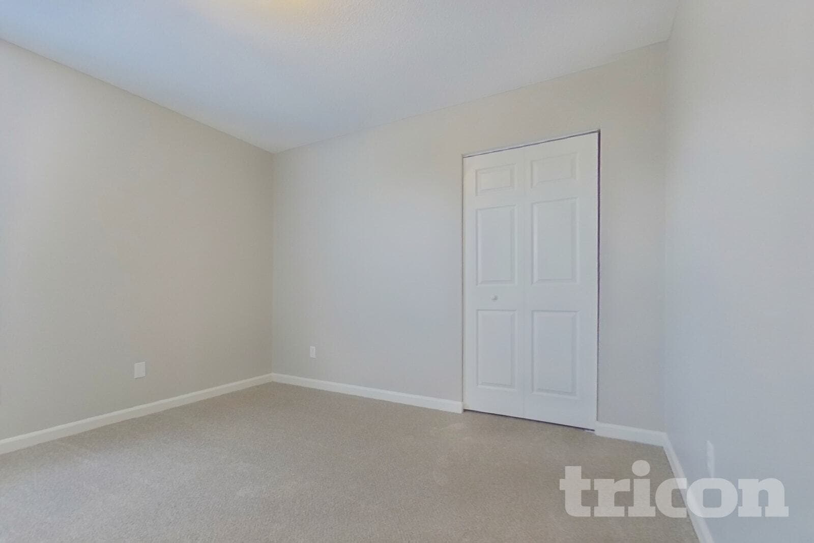 Building Photo - 410 Fox Trot Dr