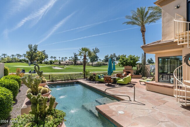 Building Photo - 7705 E Doubletree Ranch Rd