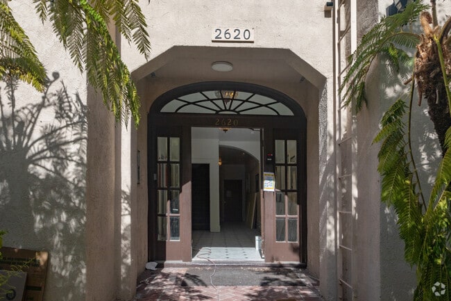 Entrance - 2620 Hillegass Ave.